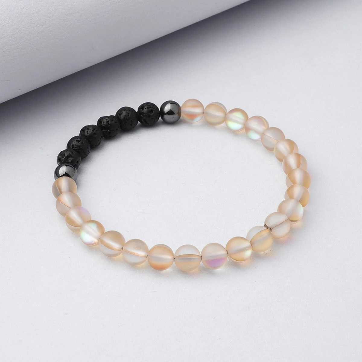 Glow Glass (Champagne) - Image 4