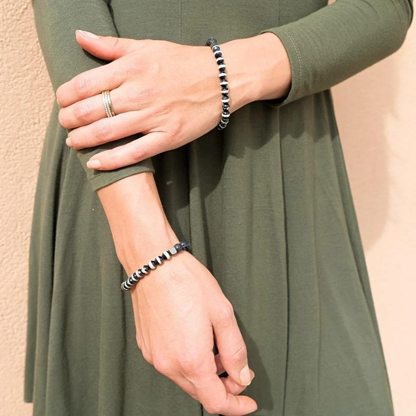 Striped Tibetan Agate (Black) - Image 6