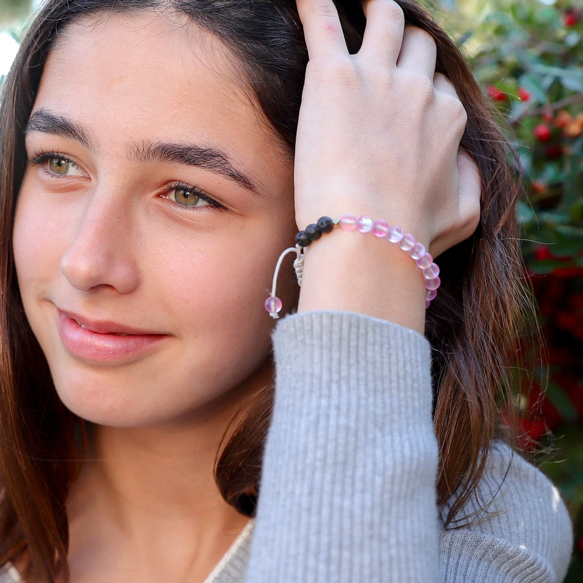 Kids Glow Glass Adjustable Bracelet (Pink) - Image 6