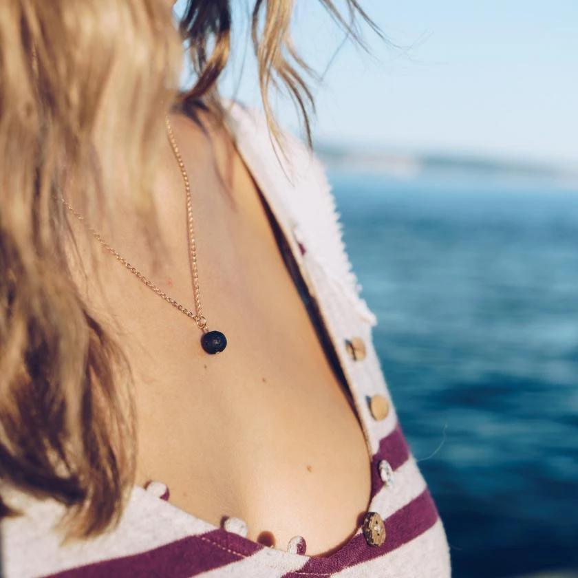 Grateful Diffuser Necklace - Image 5