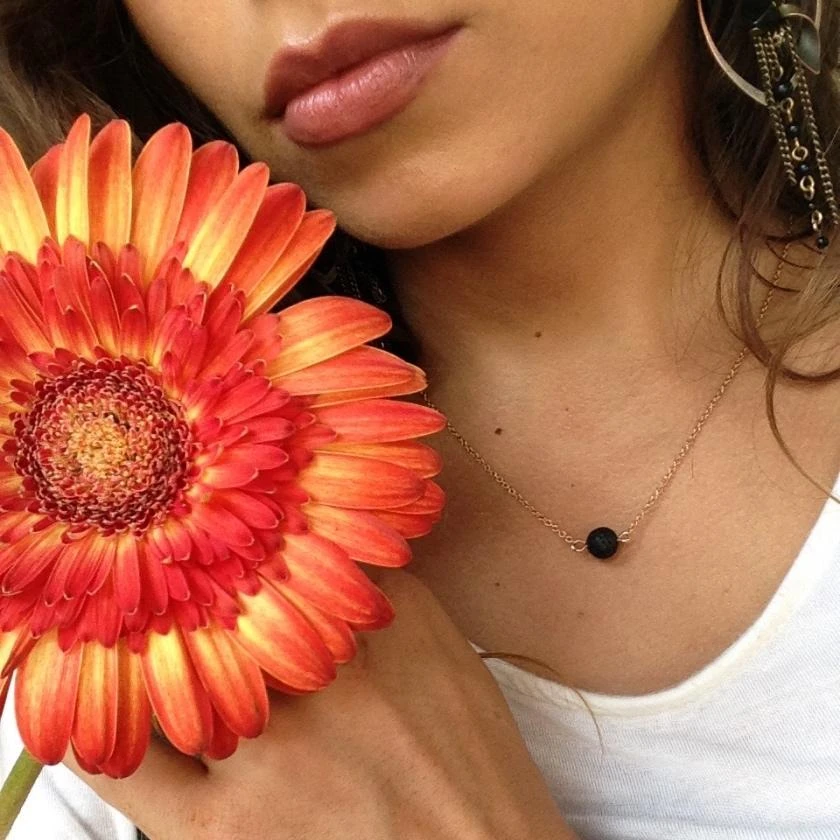 Humble Diffuser Necklace - Image 4